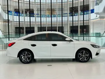 2022 MG 5 Scorpio с пробегом 72 000 км