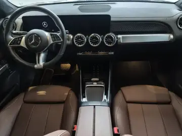 2025 Mercedes-Benz GLB с пробегом 13 000 км