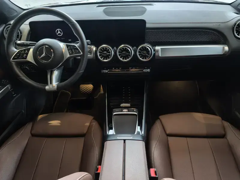 2025 Mercedes-Benz GLB с пробегом 13 000 км