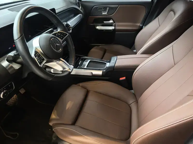 2025 Mercedes-Benz GLB с пробегом 13 000 км