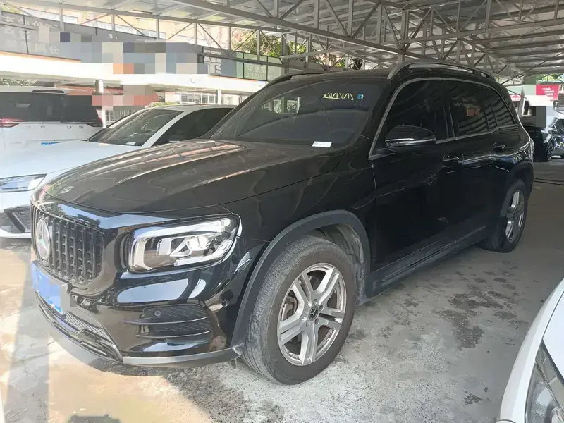 2023 Mercedes-Benz GLB с пробегом 29 000 км