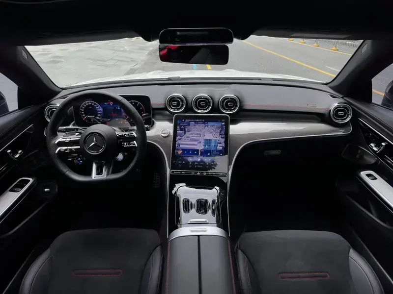 2024 Mercedes-Benz CLE AMG с пробегом 20 000 км