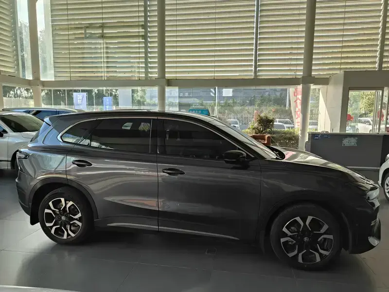 2026 MG 4X с пробегом 3 000 км