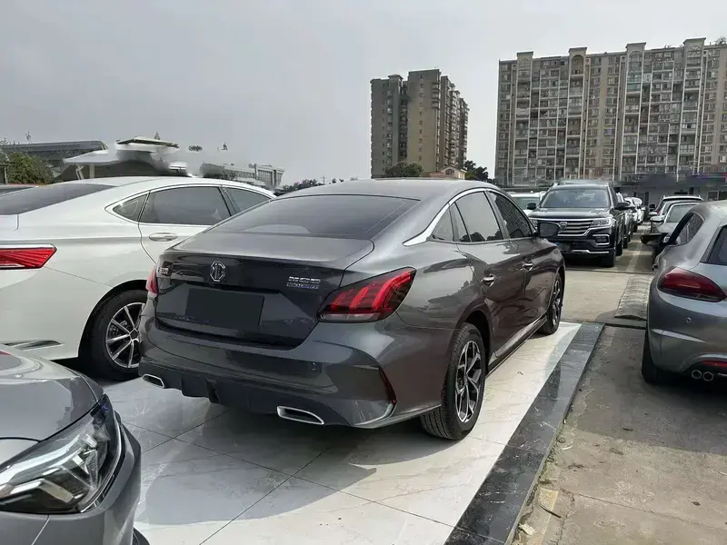 2021 MG 5 с пробегом 42 000 км