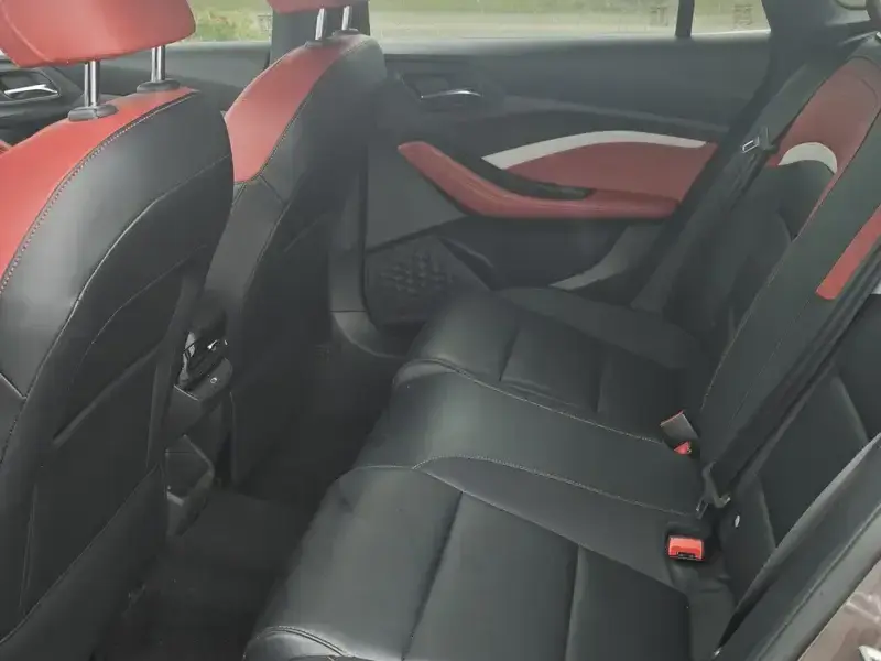 2021 MG 5 с пробегом 15 000 км