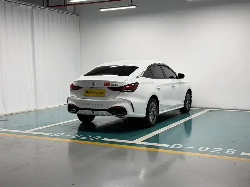 2026 MG 5 с пробегом 7 400 км