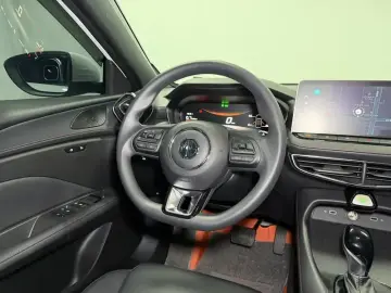 2026 MG 5 с пробегом 7 400 км
