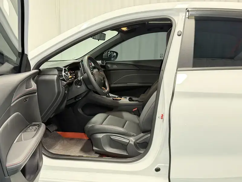 2026 MG 5 с пробегом 7 400 км