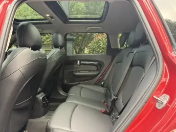 2021 Mini Clubman с пробегом 29 000 км