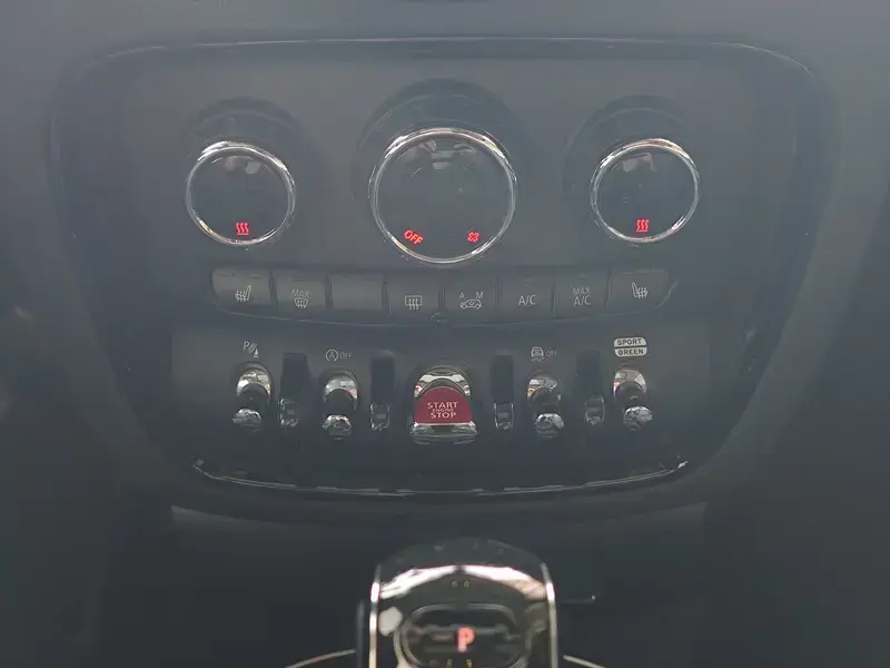 2022 Mini Clubman с пробегом 29 000 км