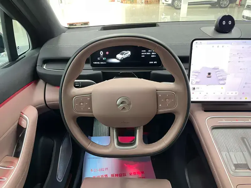 2025 Nio EC6 с пробегом 12 000 км