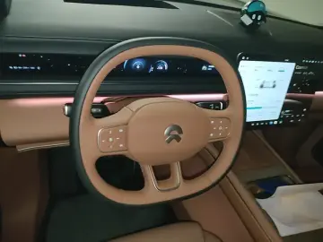 2026 Nio ES8 с пробегом 2 900 км