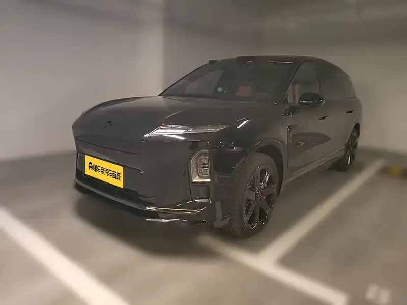 2026 Nio ES8 с пробегом 2 900 км
