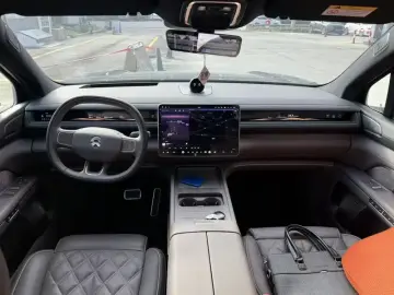 2026 Nio ES8 с пробегом 19 000 км