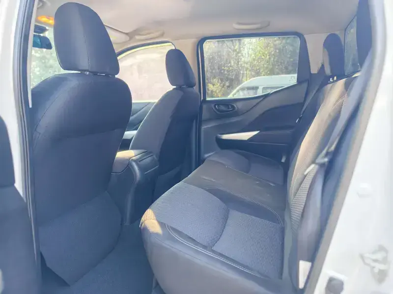 2022 Nissan Navara (Frontier) с пробегом 45 000 км