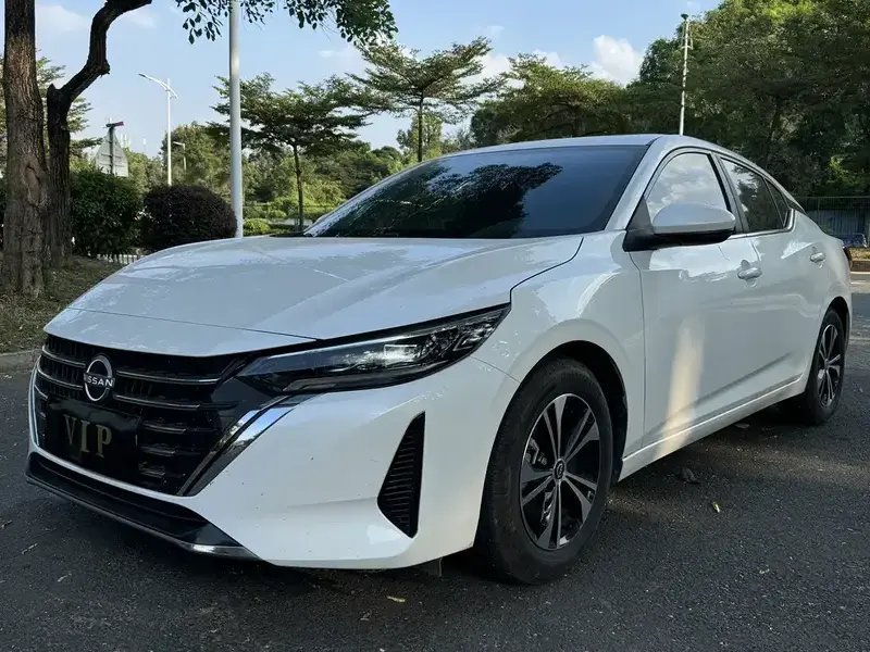 2023 Nissan Sylphy с пробегом 17 000 км
