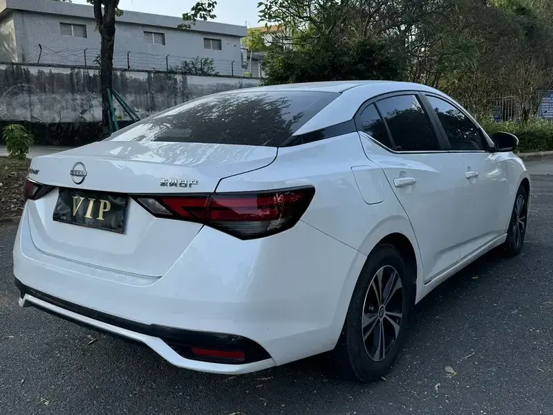 2023 Nissan Sylphy с пробегом 17 000 км