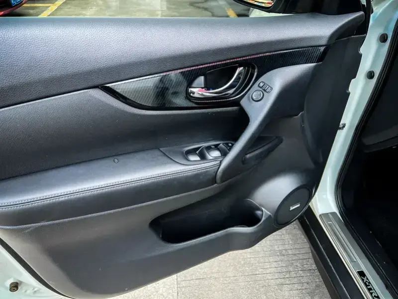 2021 Nissan X-Trail с пробегом 61 100 км