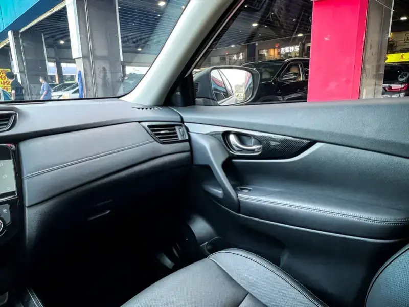2021 Nissan X-Trail с пробегом 61 100 км