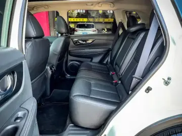 2021 Nissan X-Trail с пробегом 61 100 км