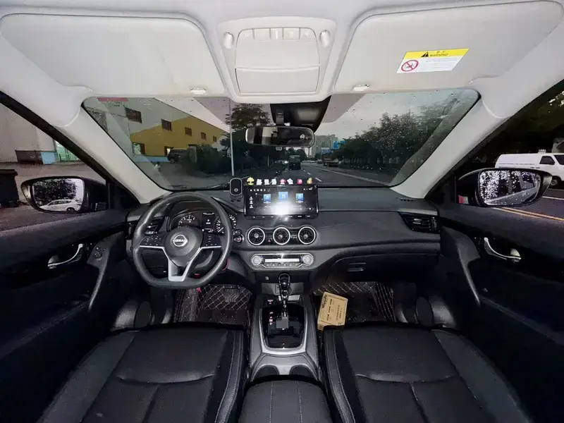 2025 Nissan X-Trail с пробегом 8 000 км