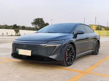 Nissan N7