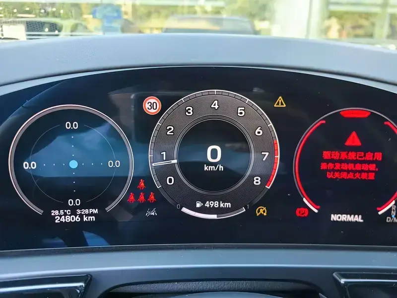 2024 Porsche Cayenne с пробегом 24 000 км
