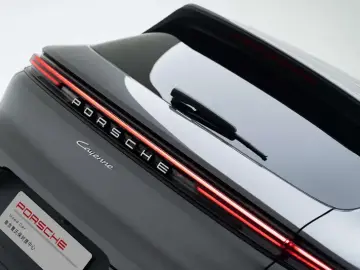 2024 Porsche Cayenne с пробегом 5 000 км