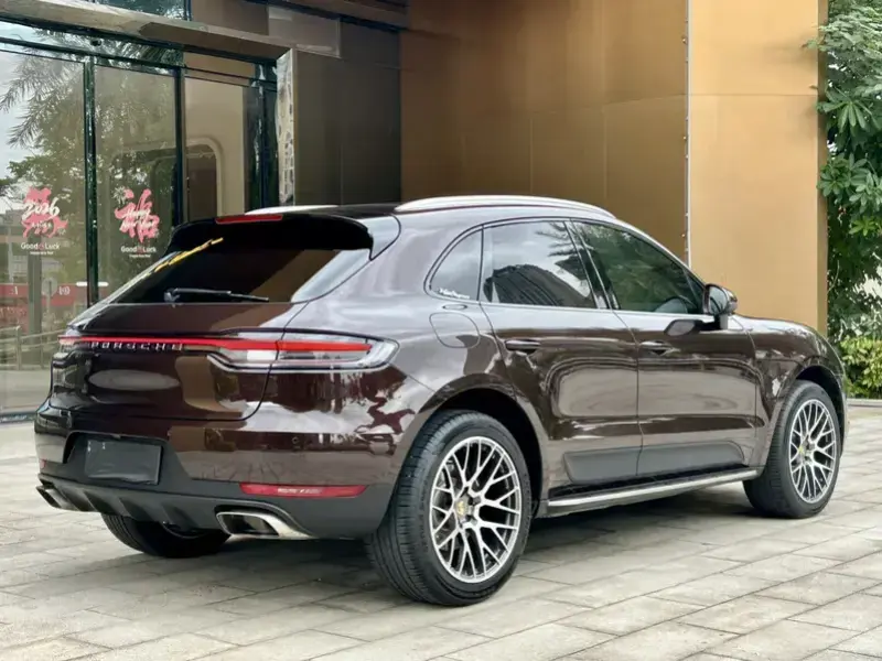 2021 Porsche Macan с пробегом 88 000 км
