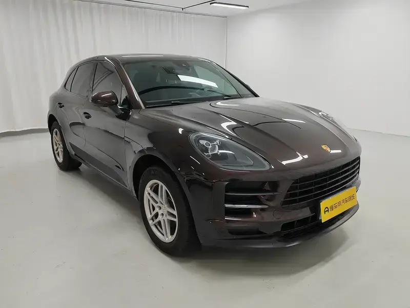 2021 Porsche Macan с пробегом 128 200 км