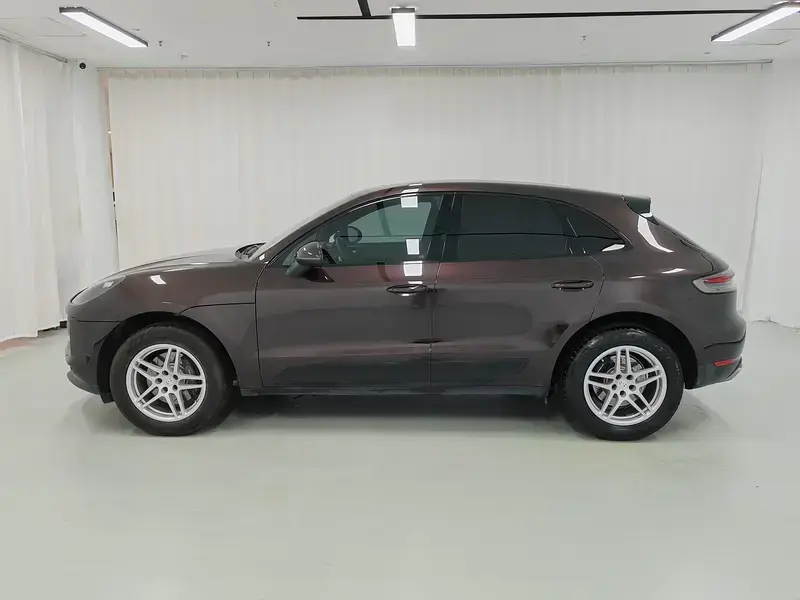 2021 Porsche Macan с пробегом 128 200 км