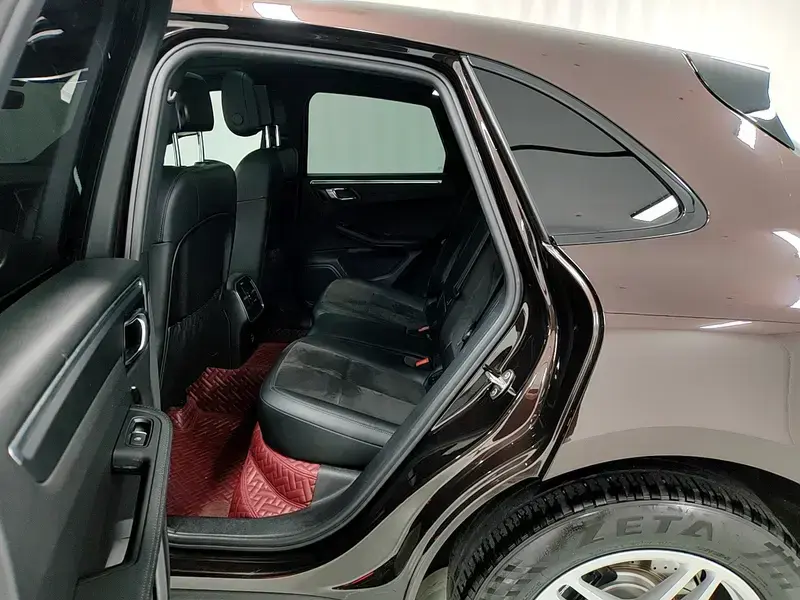2021 Porsche Macan с пробегом 128 200 км