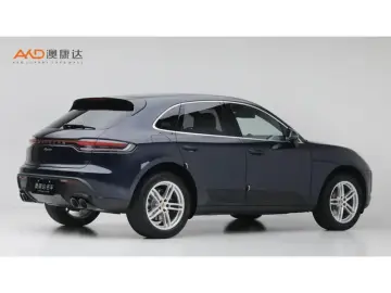 2022 Porsche Macan с пробегом 43 900 км