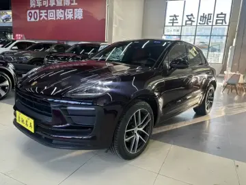 2023 Porsche Macan с пробегом 16 000 км