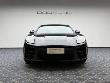 2024 Porsche Panamera с пробегом 3 300 км