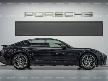 2024 Porsche Panamera с пробегом 12 700 км