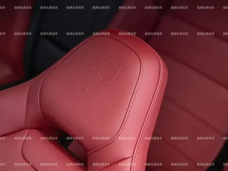 2024 Porsche Panamera с пробегом 12 700 км