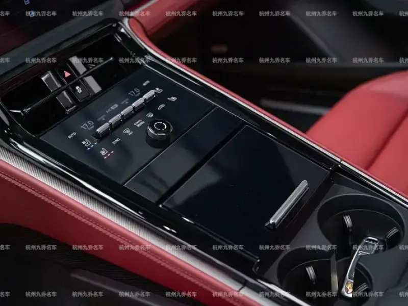 2024 Porsche Panamera с пробегом 12 700 км