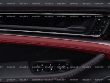 2024 Porsche Panamera с пробегом 12 700 км