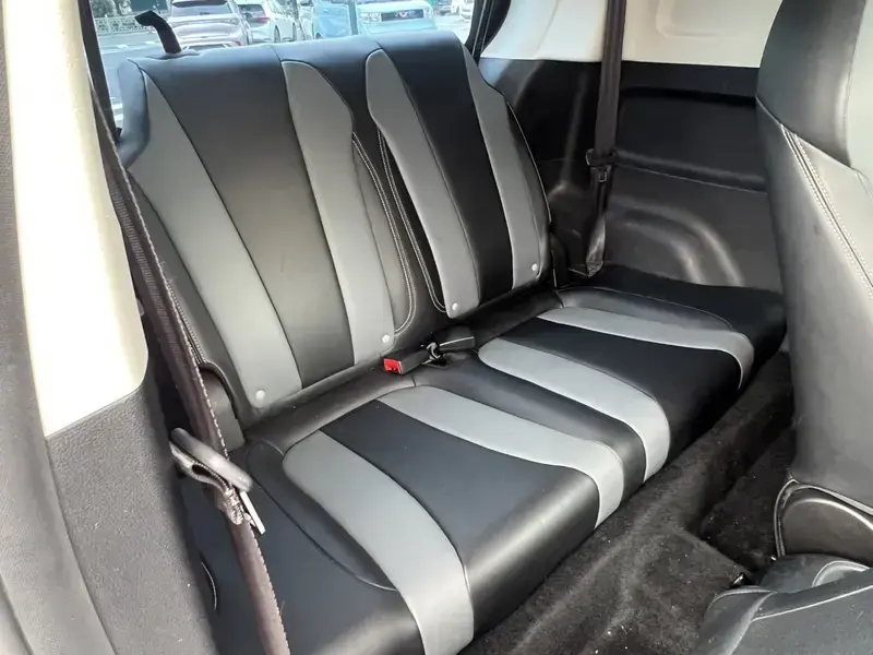 2022 Roewe Clever с пробегом 70 000 км