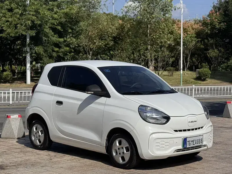 2020 Roewe Clever с пробегом 26 000 км