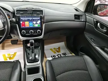 2016 Nissan Tiida с пробегом 40 000 км