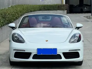2020 Porsche 718 Spyder с пробегом 33 000 км