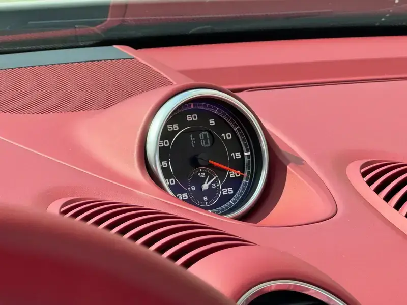 2020 Porsche 718 Spyder с пробегом 33 000 км
