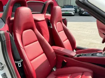 2020 Porsche 718 Spyder с пробегом 33 000 км