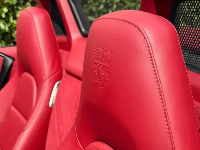 2020 Porsche 718 Spyder с пробегом 33 000 км