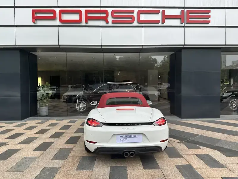 2023 Porsche 718 Spyder с пробегом 54 000 км