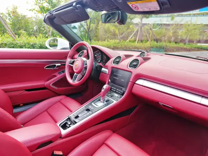 2020 Porsche 718 Spyder с пробегом 48 000 км