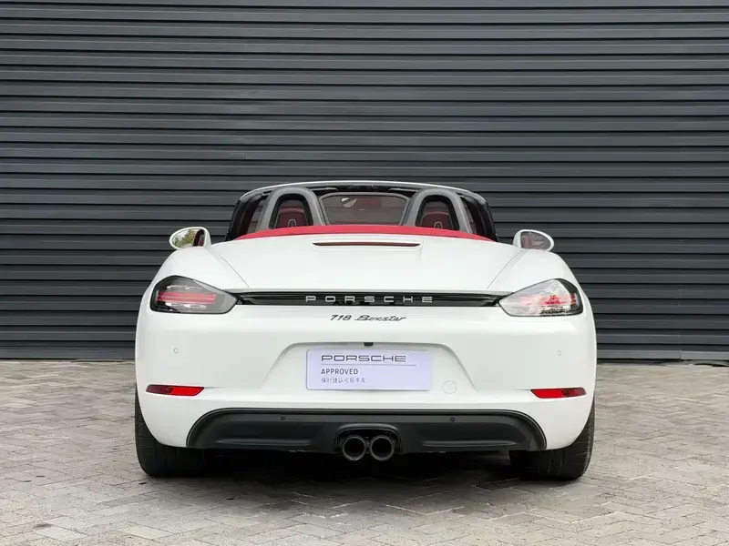 2023 Porsche 718 Spyder с пробегом 15 500 км