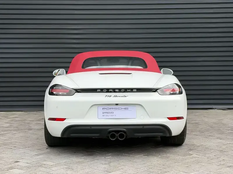 2023 Porsche 718 Spyder с пробегом 15 500 км